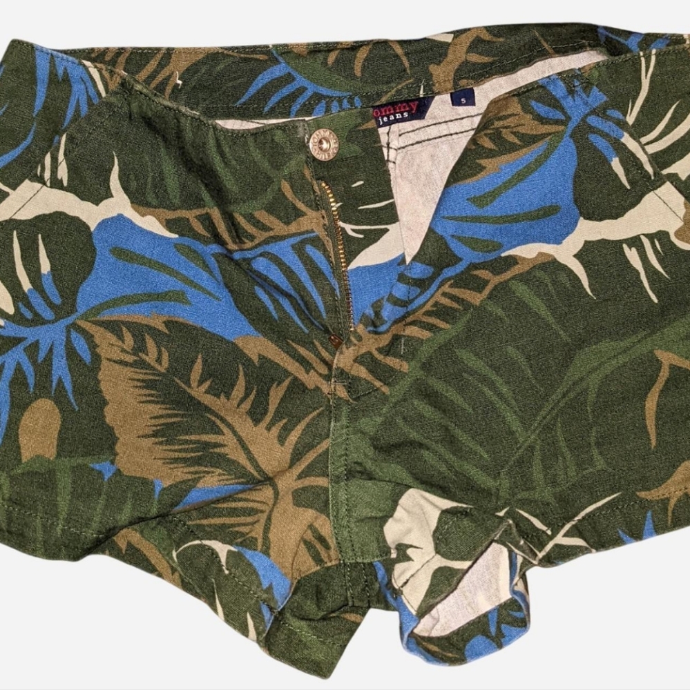 Tommy Jeans Green Multi Color Shorts